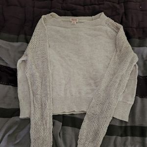 Crop knit sweater